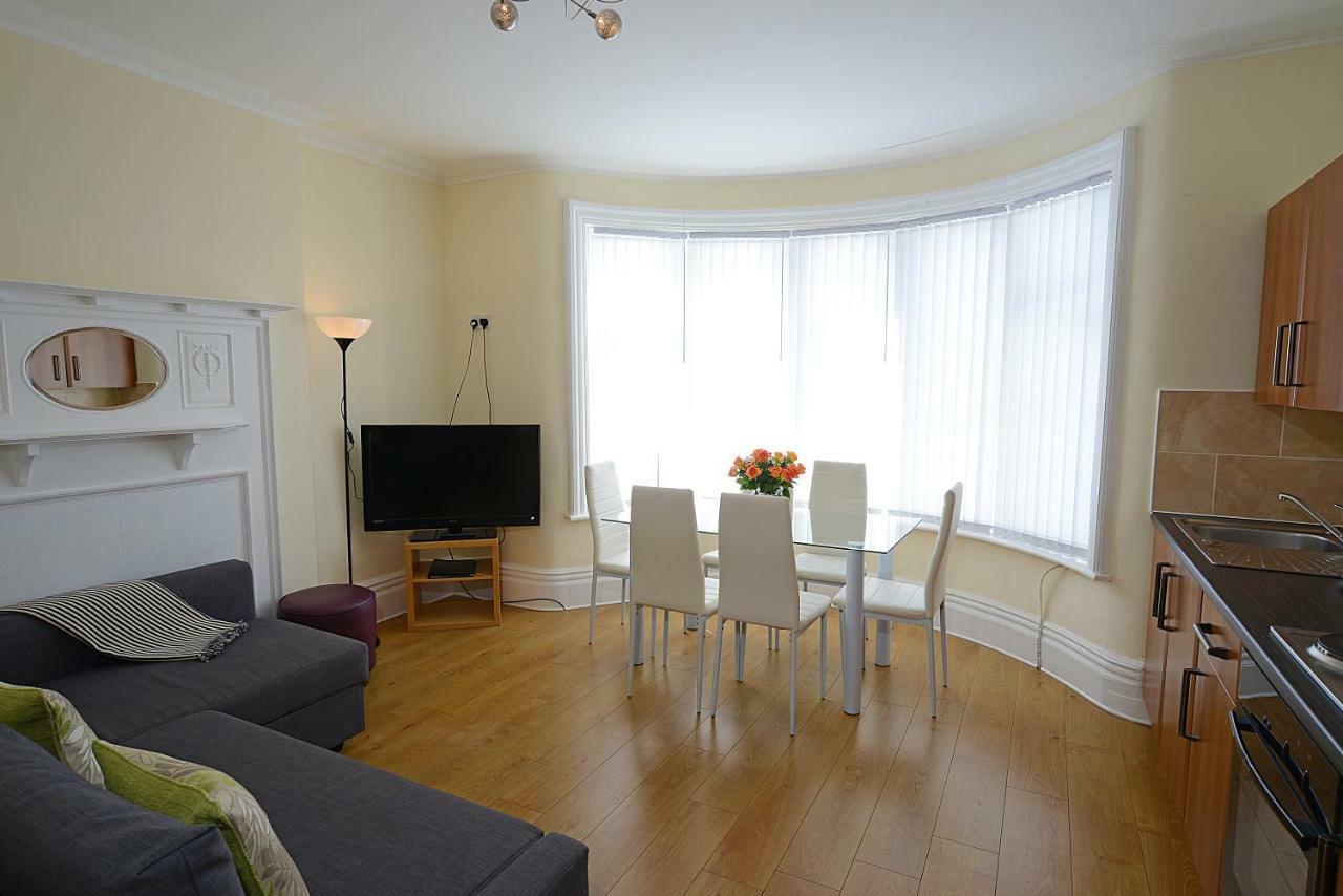 Twelve Apartments Blackpool Exterior foto