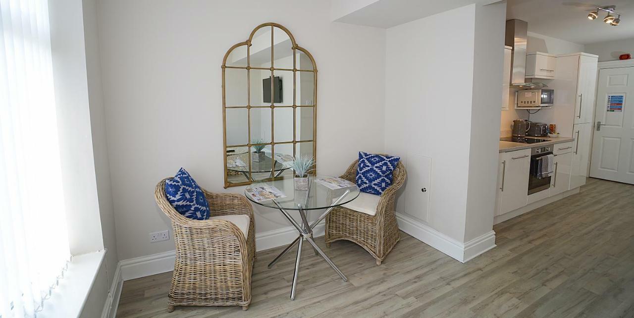 Twelve Apartments Blackpool Exterior foto