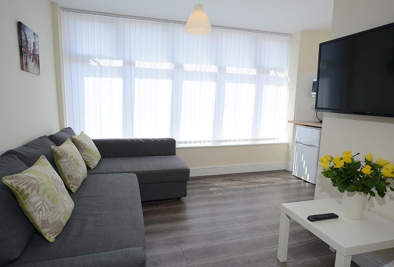 Twelve Apartments Blackpool Exterior foto